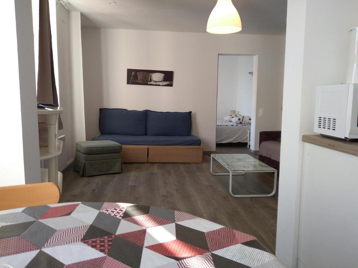 "La Cle Des Champs"-Meuble De Tourisme 3 Etoiles -Residence "Les Logis De Beziers"-Garage Optionnel-Coeur De Ville-Plages A 16Km ! Luaran gambar