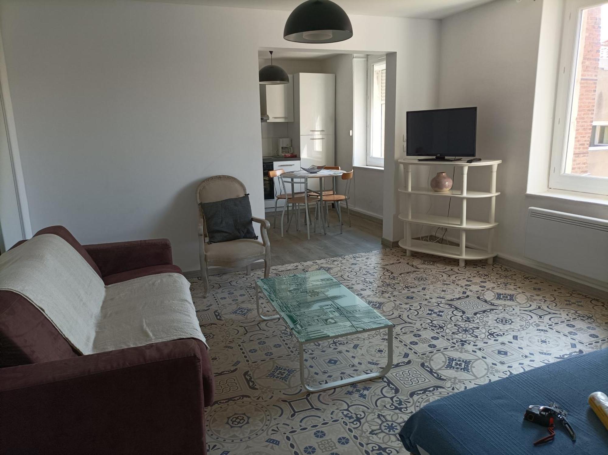 "La Cle Des Champs"-Meuble De Tourisme 3 Etoiles -Residence "Les Logis De Beziers"-Garage Optionnel-Coeur De Ville-Plages A 16Km ! Luaran gambar